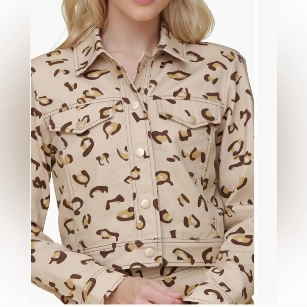 AVEC LES FILLES Denim Cropped Leopard Print Trucker Jacket NEW